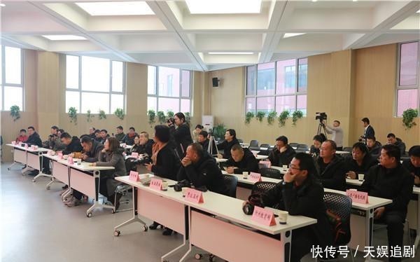 山西"红星美凯龙杯"忻州市首届少儿元宵晚会举行新闻发布会